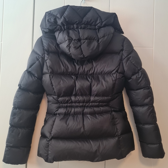 Winter jacket - Picture 2 of 5